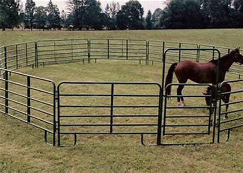 2.7m Height Portable Horse Corrals , Strong Structure Galvanized Horse ...