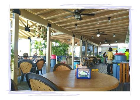 Key Largo local eats - the most underrated restaurants | theMRSingLink