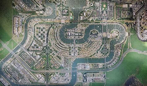 Pin by Morten Jokumsen on Cities Skylines | City skylines game, City ...