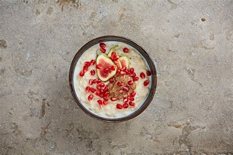 Brilliant porridge toppings to brighten up your breakfast | Galleries ...