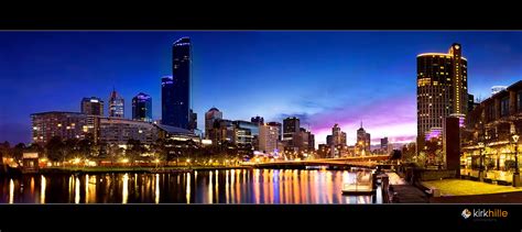 Melbourne Skyline by Furiousxr on DeviantArt