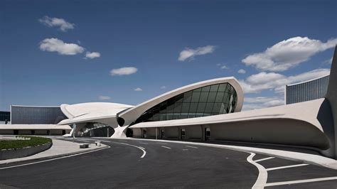 JFK Airport's TWA Flight Center Will Open in 2018—With Retro Features ...