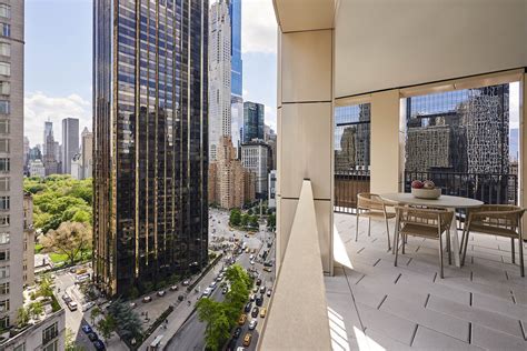 These New York Residences Have The Best Holiday Views