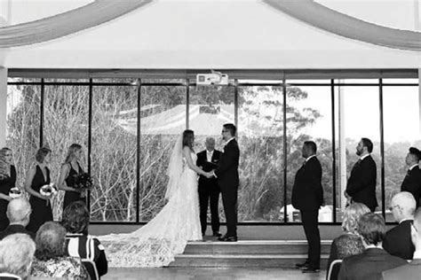 Heidelberg Golf Club - Melbourne Wedding & Bride