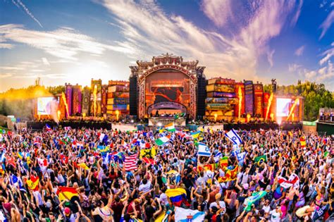 Tomorrowland Confirms TikTok as Official Content Partner for 2023 Festival