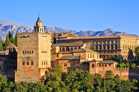 La ALHAMBRA DE GRANADA. La belleza de la soledad. Visita virtual y ...