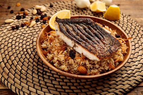 SAYADIEH (LEBANESE RICE AND FISH) - Fish Forward