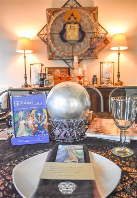 27 Top Images Fortune Teller Room Decor / Beautiful Crystal Orb Fortune ...