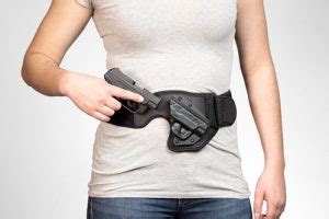 The 4 Best Belly Band Holsters -- Reviews 2021