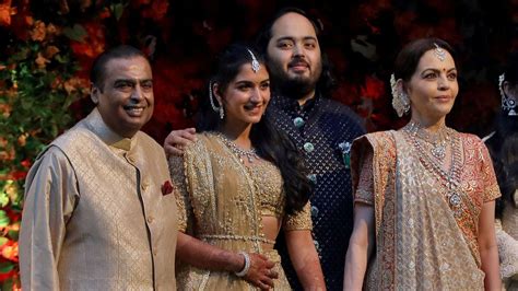 Mukesh Ambani’s son Anant Ambani gets engaged to Radhika Merchant at ...