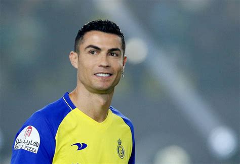 Ronaldo gets two assists as Al Nassr go top of Saudi Pro League - Kemi ...