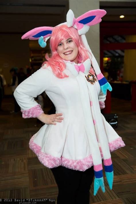 Sylveon Cosplay | Sylveon cosplay, Cosplay, Sylveon