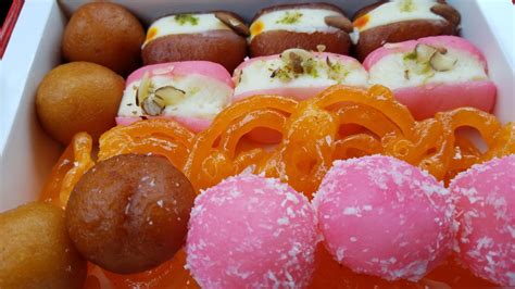 [I ate] punjabi sweets Pakistani Sweets, Eid Festival, Doughnut ...