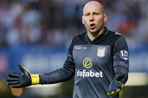 Brad Guzan: Villa bigger than Southampton | Express & Star