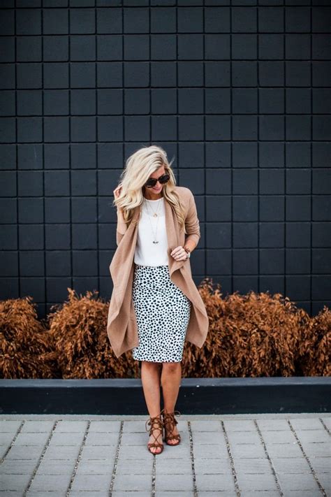 Looking Stylish With Business Meeting Outfit : 100+ Ideas | Trendy ...