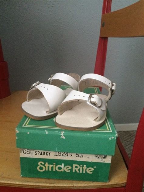 Aetrex Sandals: Stride Rite Vintage