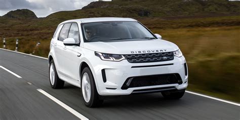 Land Rover Discovery Sport Review 2022 | Drive, Specs & Pricing | carwow