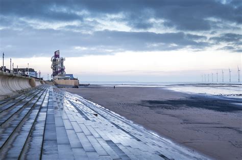 Redcar RNLI warn ''Don't Drink and Drown'' after incident at Redcar | RNLI