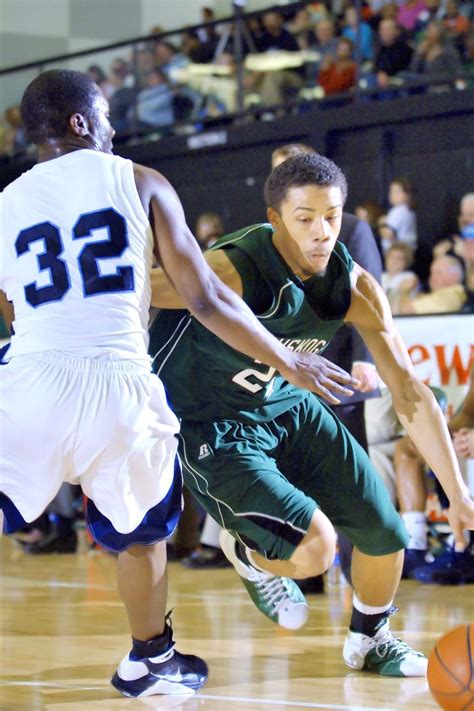 The Muskogee Roughers Battle Enid in basketball action on Friday ...