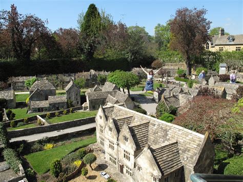 Jolly and Hodie: Bourton on the Water MODEL VILLAGE!!