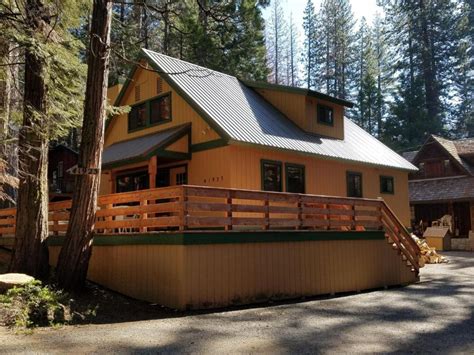 Vacation Home Toste Cabin, Shaver Lake, CA - Booking.com