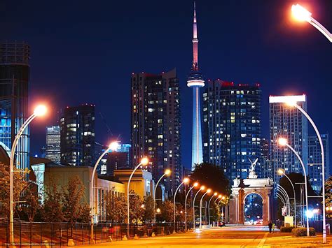 Toronto at Night Wallpaper - WallpaperSafari