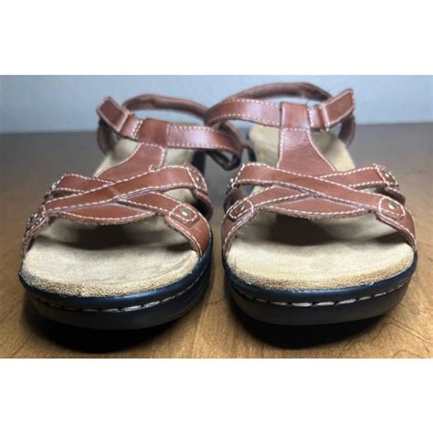 Clarks Collection Brown Leather Sandals Women's Size... - Depop