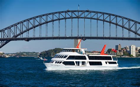 Enjoy a delightful Sydney lunch cruise with all COVID-19 precautions.