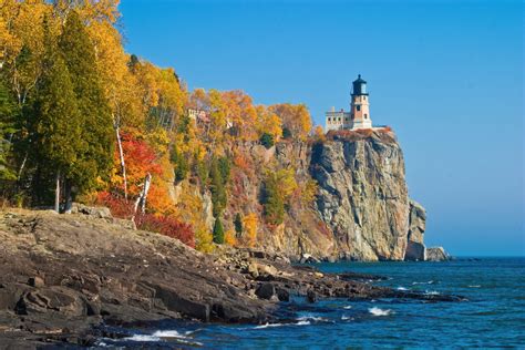 Experience Fall in Duluth: 4-Must See Destinations - Odyssey Resorts