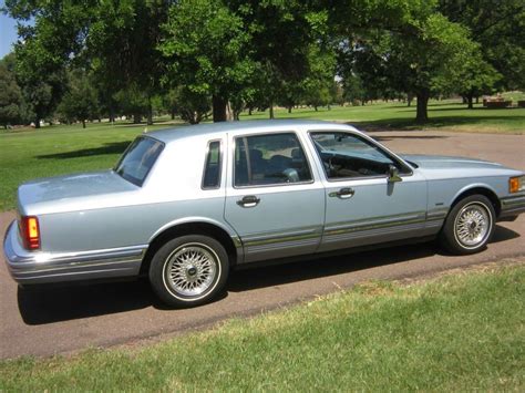 BEAUTIFUL 1990 Lincoln Town Car CARTIER LOW MILEAGE, EXCELLENT ...