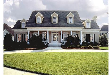 Classic Southern Plantation Style Home Plan - 3338 Sq Ft