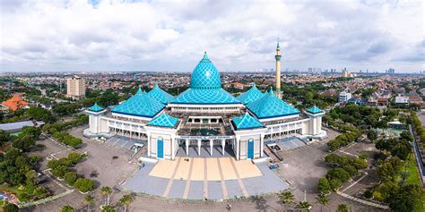 Masjid Al Akbar Surabaya by Visual Anak Negeri