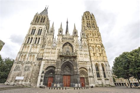 Rouen - Facade of the Cathedral Stock Image - Image of ancient, arch ...