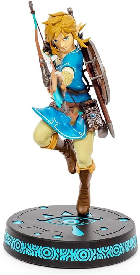 First 4 Figures The Legend of Zelda: Breath of The Wild Link Collector ...