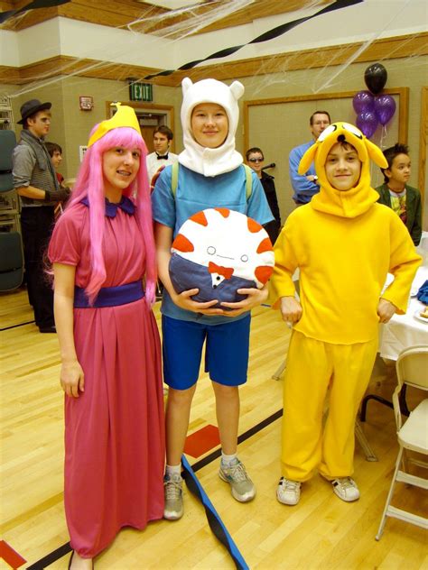 Adventure Time Cosplay Ideas & Costume Guides for Cosplay & Halloween ...