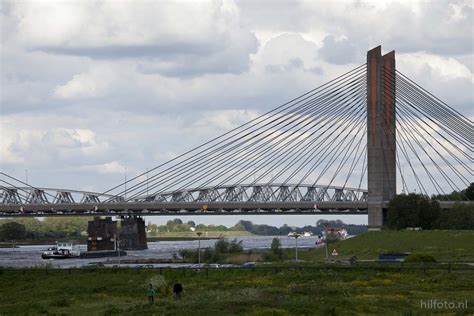 The new Waalbrug, Zaltbommel, the Netherlands. | Zaltbommel, Railway ...