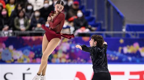 ISU Grand Prix of Figure Skating NHK Trophy: Pairs free | CBC.ca