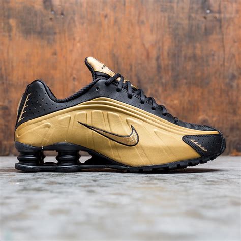 nike men shox r4 metallic gold metallic gold black