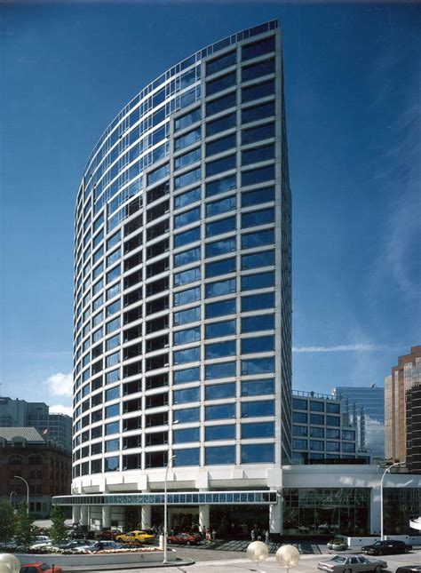 Fairmont Waterfront Hotel - MCMP Architects