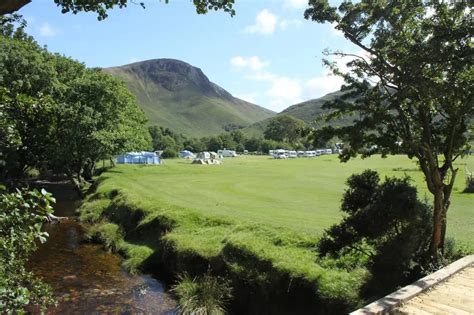 Lochranza Campsite and Golf - Camping Scotland