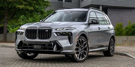 2023 - BMW - X7 - Vehicles on Display | Chicago Auto Show