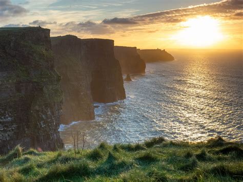 Cliffs of Moher SUNSET guide: what to see and THINGS TO KNOW