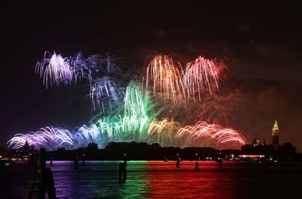 250 Fireworks venice Stock Pictures, Editorial Images and Stock Photos ...