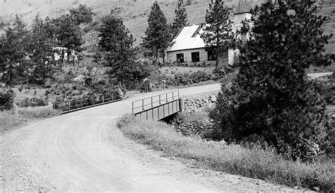 Iron Girder Bridge Near Arrow Junction | Looking north at pl… | Flickr