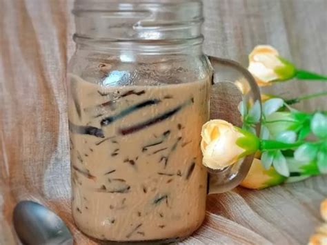 Resep Es Teh Tarik Cincau yang Segar dan Nikmat - Indozone Food