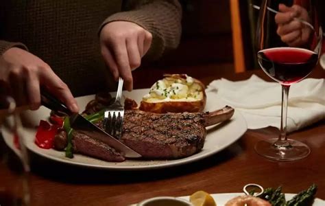 The Keg Steakhouse Menu Prices (US) – 2024