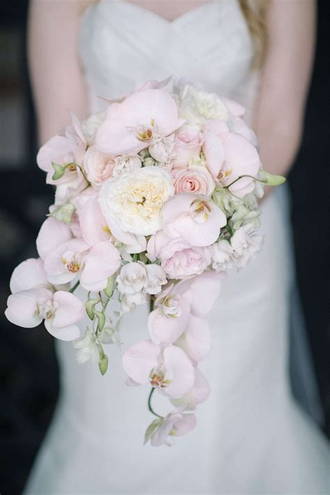 16 Impressive Orchid Wedding Bouquets