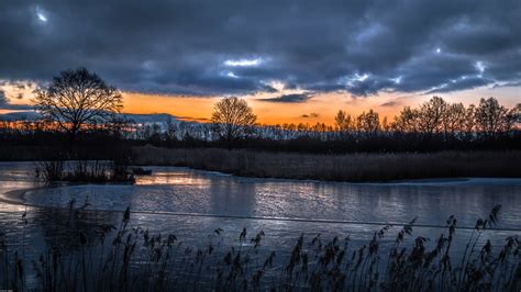 Frozen pond cold sunrise | Olympus digital camera | Flickr