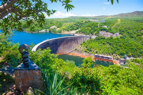 ZIMBABWE: Renovation of Kariba South dam secures electricity supply ...