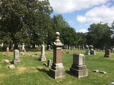 Bohemian National Cemetery | Been There, Seen That